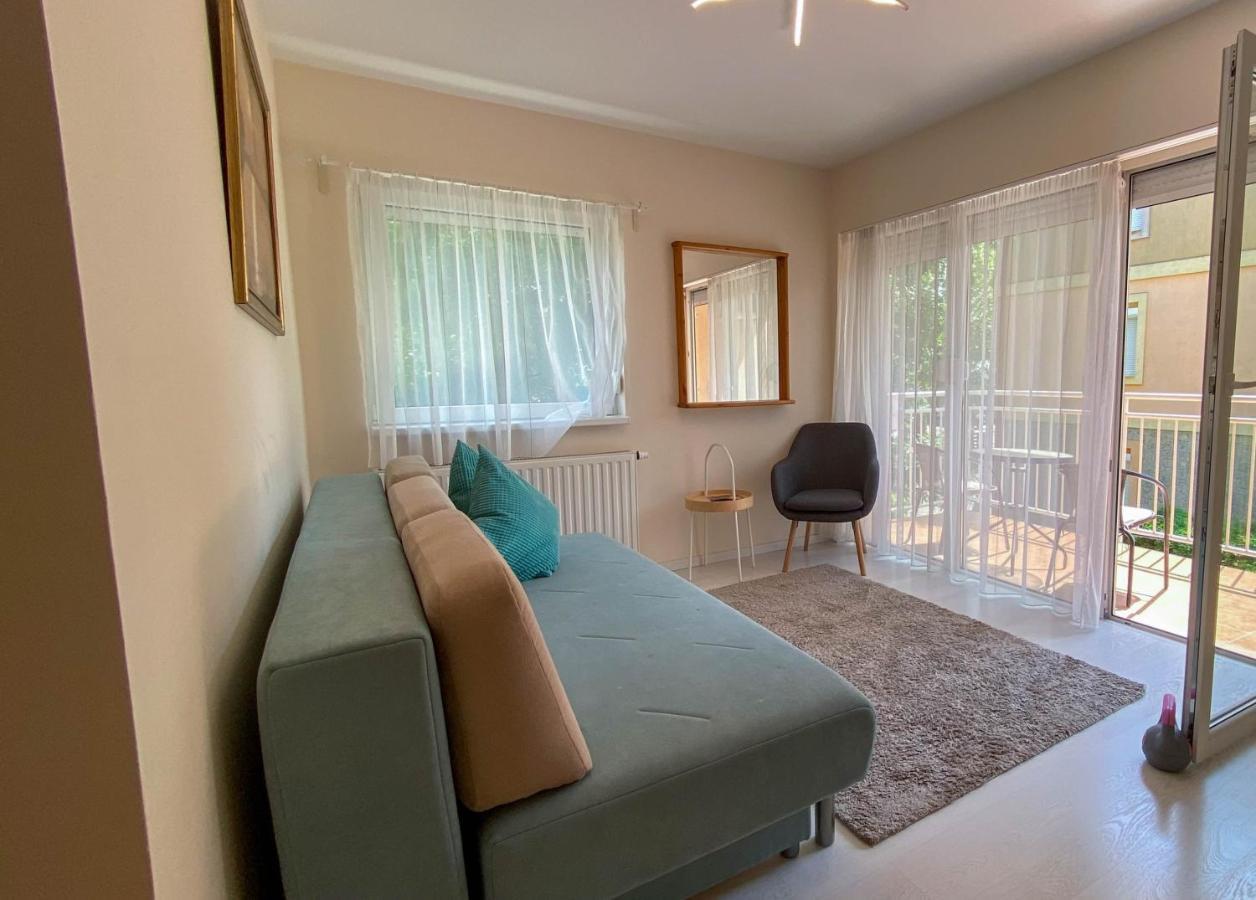 Ferienwohnung Aranypart Apartman Siófok Exterior foto
