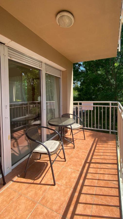 Ferienwohnung Aranypart Apartman Siófok Exterior foto